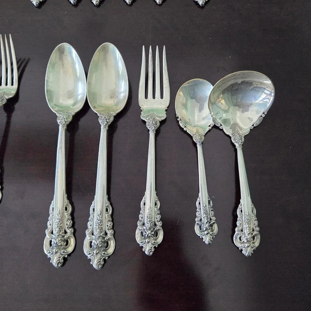 Wallace Grande Baroque Sterling Silver Flatware Set 61 Pieces Wooden Chest